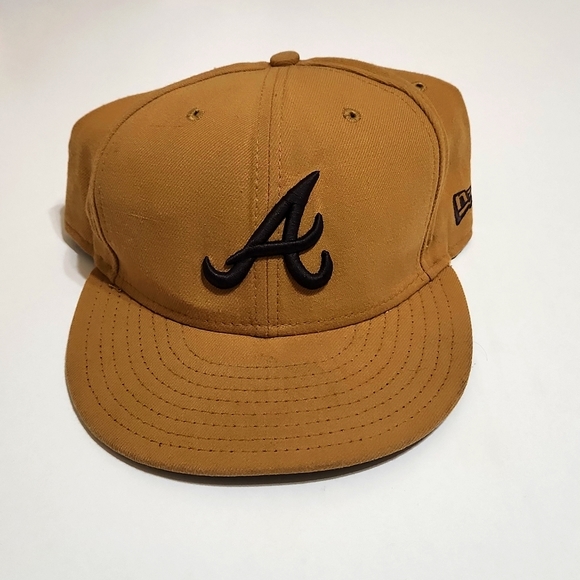 New Era Other - Men's Atlanta Braves Baseball Hat - Size 8 - Brand New!